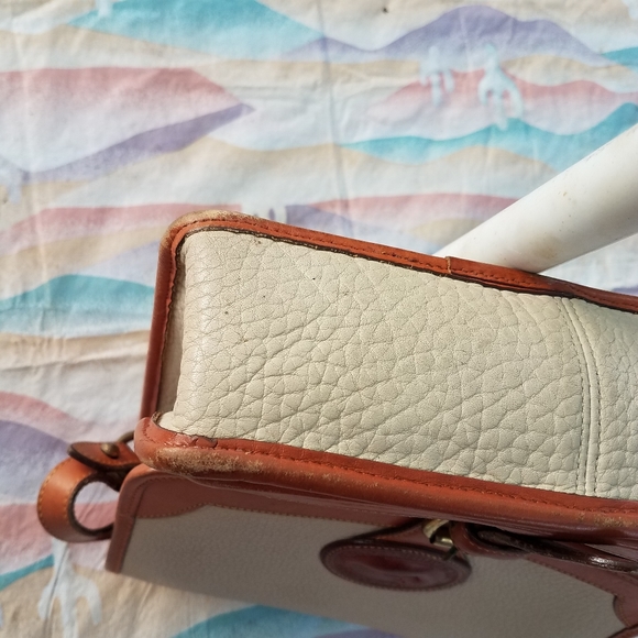 Dooney and Bourke Vintage Purse - Picture 8 of 12